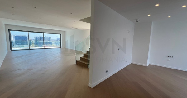 Penthouse Aviatiei Superb