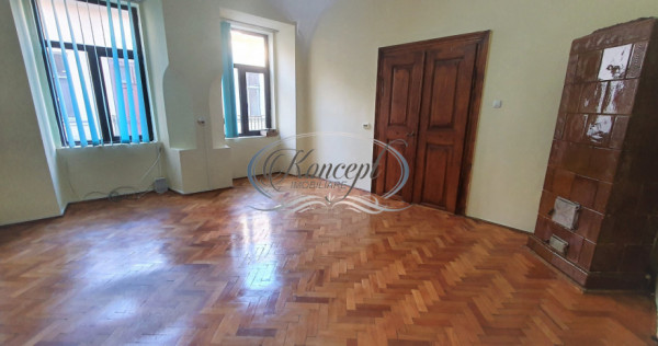 Spatiu pentru birouri, cu parcare, Piata Unirii