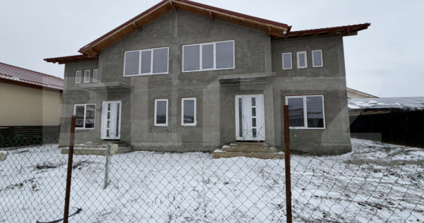 Casa duplex la rosu C1, 154 mp utili, 250 mp teren