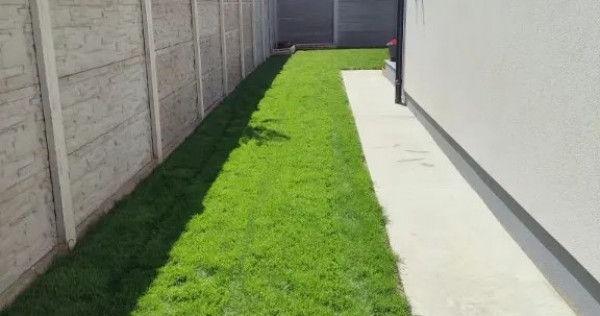 Ultima jumatate de duplex disponibila, pozitie foarte buna Bucovat