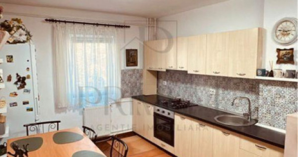 Modern - 2 Camere - Spatios - Parter inalt - Geam la baie -