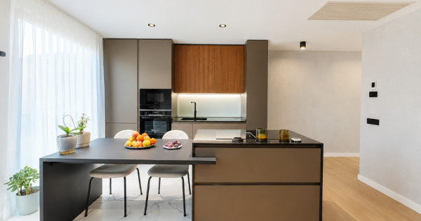 3 camere One Herastrau Towers