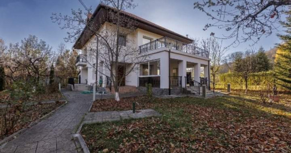 V&acirc;nzare proprietate deosebită situată &icirc;n orașul Breaza