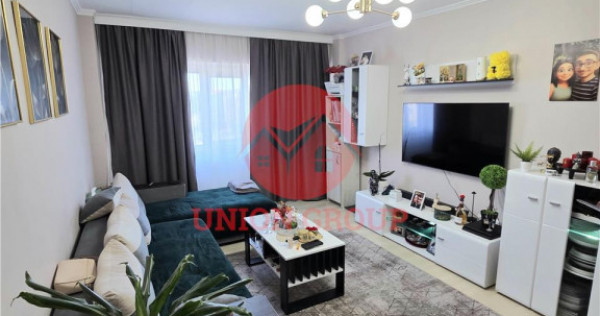 Apartament Superb, 2 Camere, Decomandat, Centru Navodari