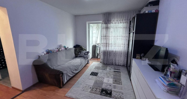 Apartament cu 2 camere - Zona 9 Mai
