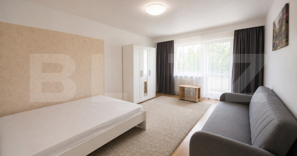 Apartament 2 camere decomandate, 60 mp, balcon, zona Lunii ?