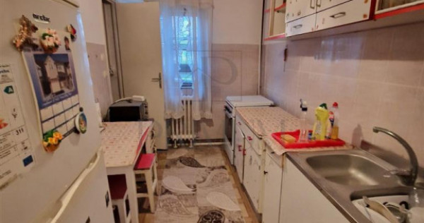 GIROCULUI - 3 CAMERE - ETAJ 3 - CENTRALA PROPRIE - CLIMA