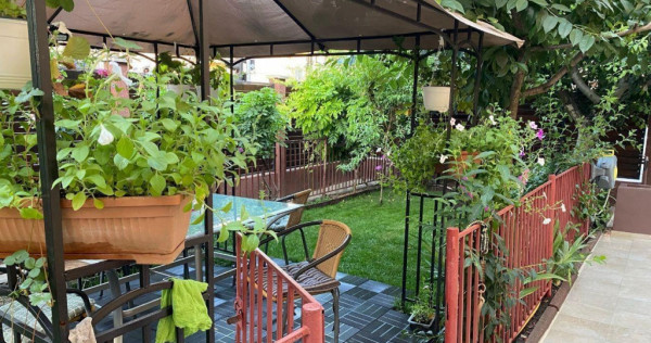 DAMBOVITA, CASA 3 CAMERE P 1, 2 BAI SI GARAJ