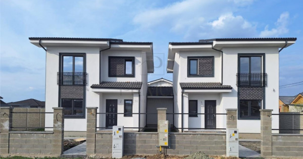 Duplex individual - bucatarie inchisa - dormitor la parter -