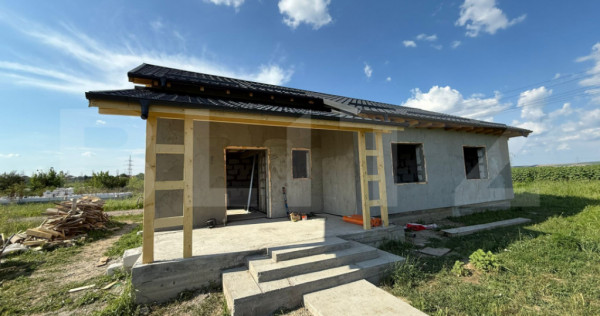 Casa parter, 85 mp utili, 402 mp teren, zona Isalnita