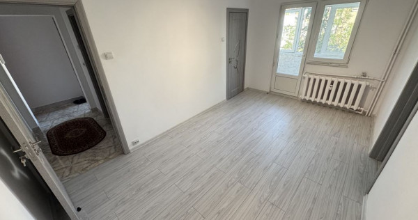 Apartament 3 camere zona Tomis Nord
