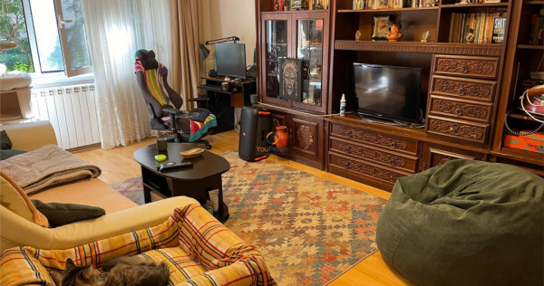 Complexul Studentesc Decomandat 2 Camere Parter Inalt