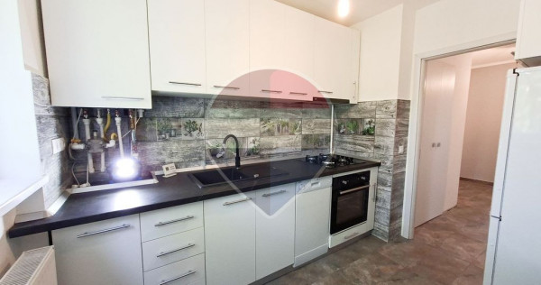 Apartament 3 camere de vanzare Cart SASAR