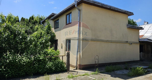 Casă / Vilă &icirc;n zona Zamca, Suceava