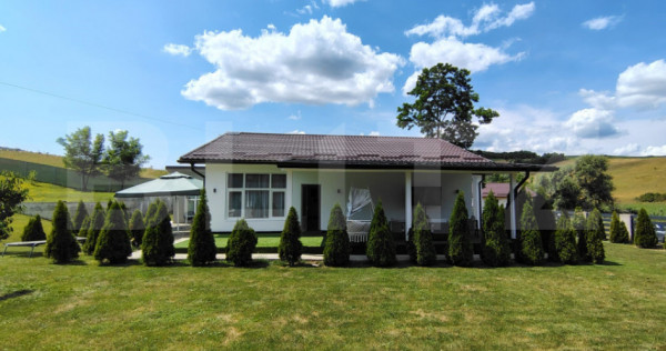 Casă individuală &icirc;n natură, 4 camere, teren 1400 mp, &icirc;n