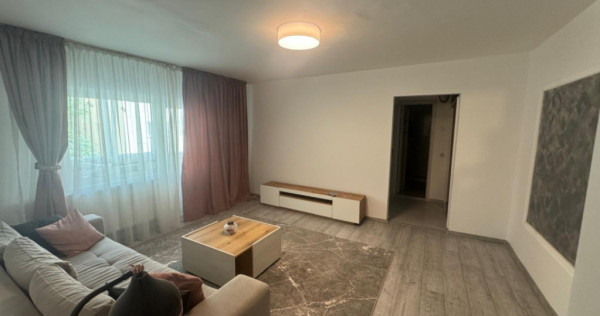 Apartament 2 camere semi-decomandat, 53 mp, etaj 1, zona Bra