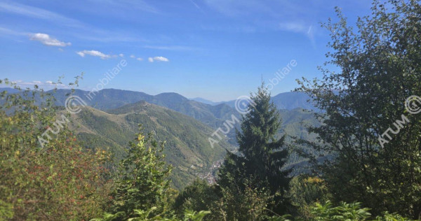 Teren intravilan 5134 mp pe Valea Lotrului in Com Malaia/Ciu