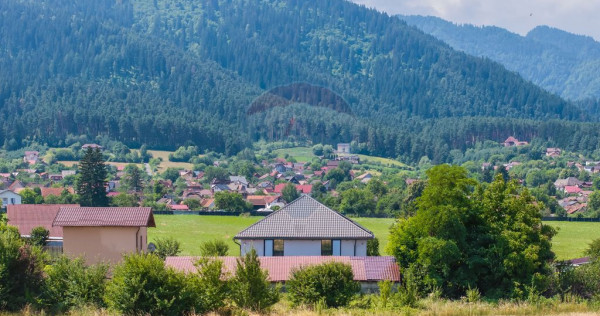 Casă cu panorama spectaculoasa in Sacele