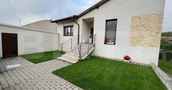 Casa individuală parțial mobilat cu suprafață de 119mp ,