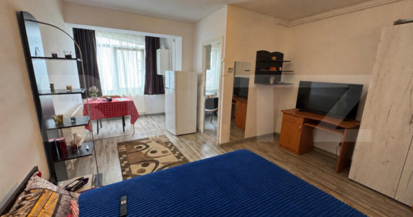 Garsonieră de vanzare, complet renovată, mobilată și uti