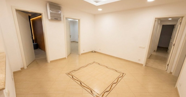 Apartament decomandat &icirc;n centrul Bucureștiului