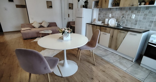 Inchiriere Apartament 2 camere semidecomandat, 52 mp, Urusagului