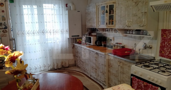 Apartament cu 3 camere, 67 mp, zona Sighișoara