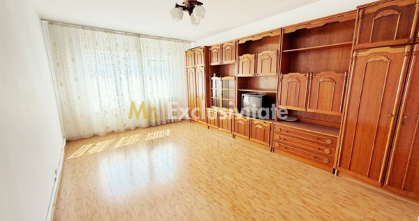 Apartament 3 camere decomandat + mansarda Curtea de Arges...