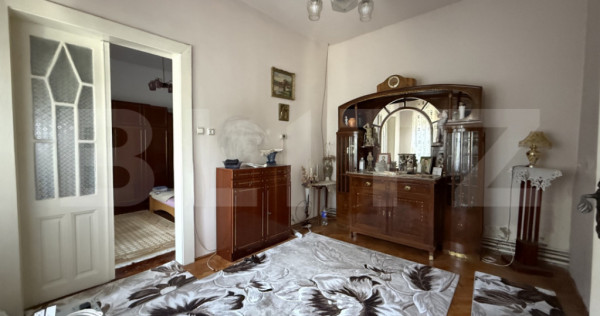 Casa 3 camere, 72 mp, zona Titulescu
