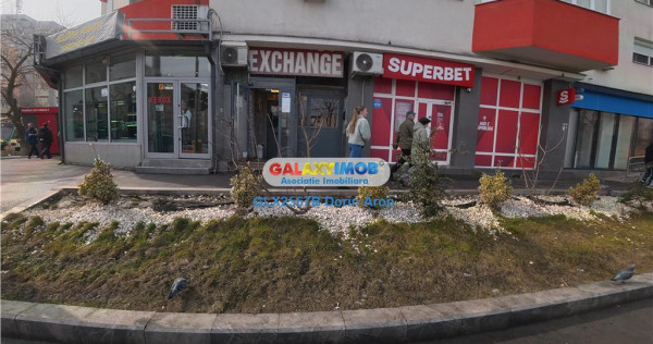 Margeanului - spatiu 102 mp, teren 327 mp, chirie 2900 euro/