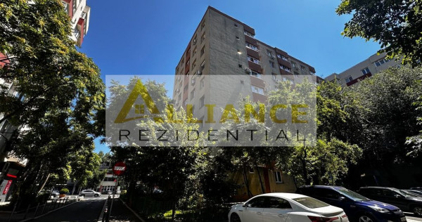 Metrou Aparatorii Patriei - Apartament 3 camere decomandat
