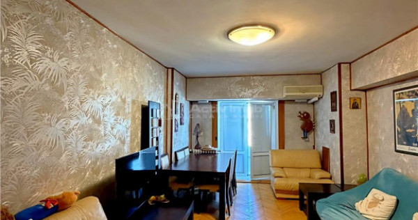 4 camere B-dul Decebal, stradal, aproape de metrou