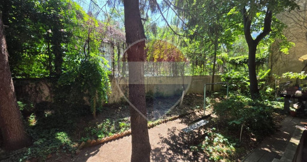 Apartament cu 2 camere de &icirc;nchiriat &icirc;n zona P-ta Romana