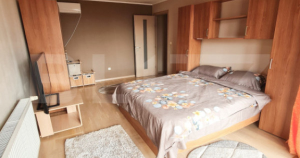 Apartament de &icirc;nchiriat, 80 mp, zona Badea Cartan