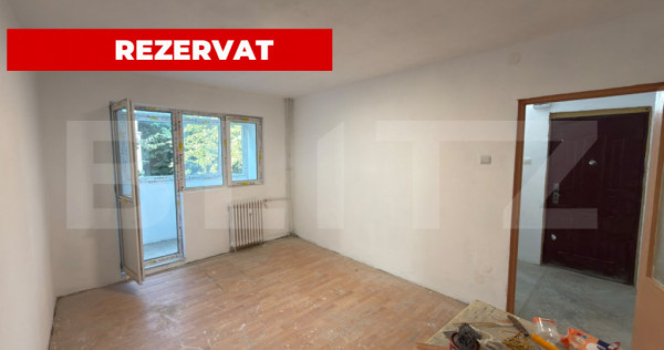 Apartament 4 camere, 62 mp, zona Malu Rosu