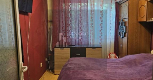 Apartament 3 camere etaj 1 decomandat Brancoveanu/2 loc p...