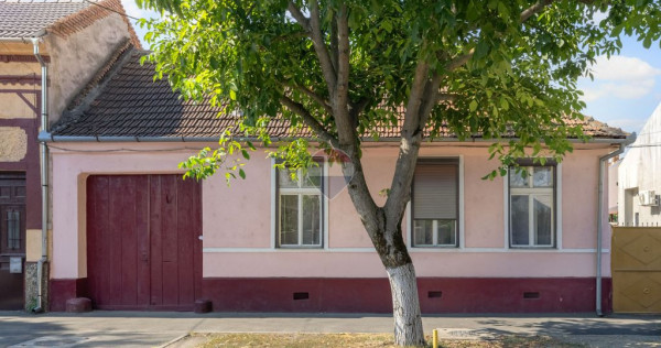 Casă 3 camere | Zona Intim Arad | Mobilată complet
