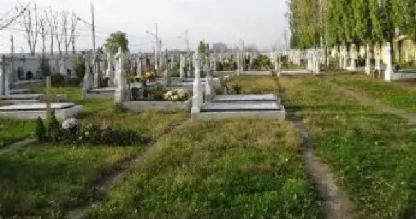 Loc de veci cimitirul Adormirea Maicii Domnului Berceni privat