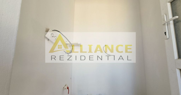 Casa individuala-100m de autobuz-4 camere-2 bai-