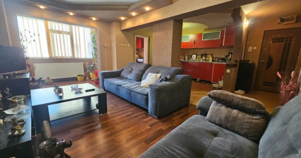 Apartament 3 camere 95mp et.3 Gavana 3 renovat Rate Proprietar