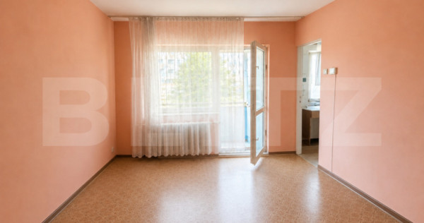 Garsoniera de vanzare, 28 mp, zona Mihai Eminescu