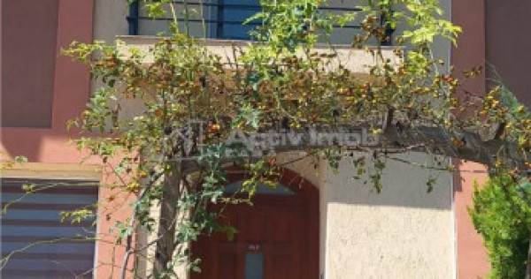 Vila Straulesti- Coralilor