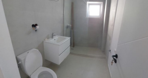 Ultima garsoniera la 49500 euro, 35 mp, bucatarie inchisa