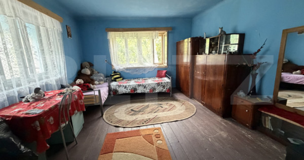 Casa individuala, 50 mp, teren 1000 mp, zona Hurez