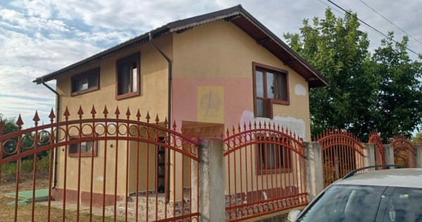 Casa 2022, P+M, 4 camere, 2 băi, curte 500 mp, Săbăreni