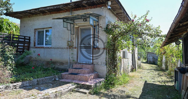 Casa de vanzare | Teren 3.000 mp | Izvor | Manesti - Coad...