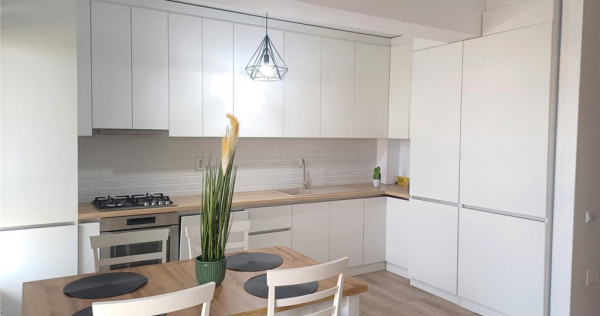 Studio zona Coresi | Parcare | Boxa
