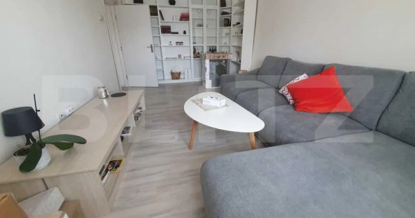 Rafinament și Confort: Apartament cu 2 Camere și Vedere Pa
