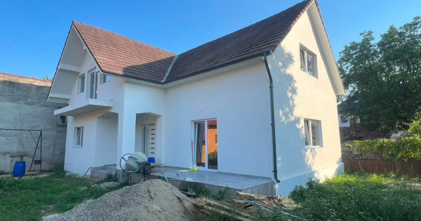 Casa 210 mp l&acirc;ngă piață Decebal
