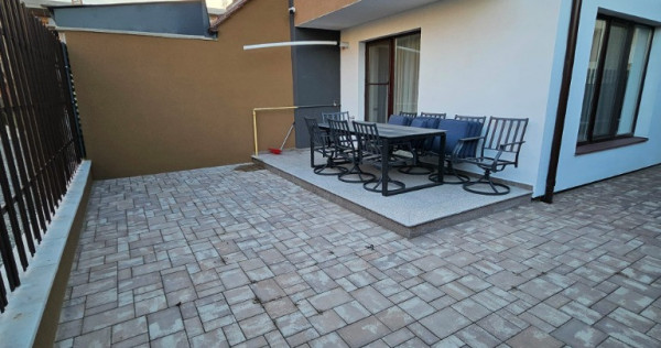Casa duplex 130mp, mobilat, zona Stadionului de fotbal, Floresti